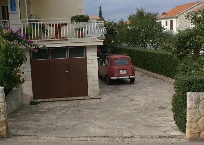 With Parking Space Supetar, Brac - 2850 *