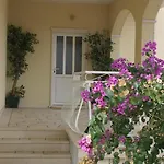 With Parking Space Supetar, Brac - 2850 דירה