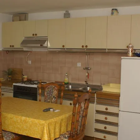 With Parking Space Supetar, Brac - 2850 Apartament