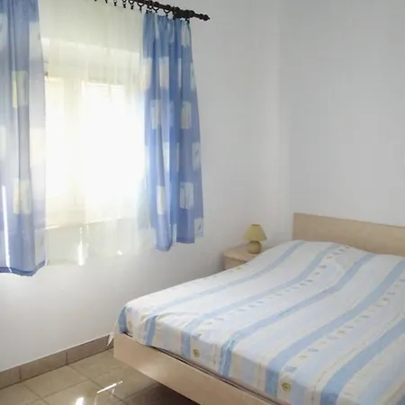 Apartament With Parking Space Supetar, Brac - 2850